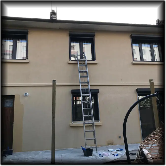 Ravalement de façade, peinture extérieure maison Aubergenville Yvelines 78
